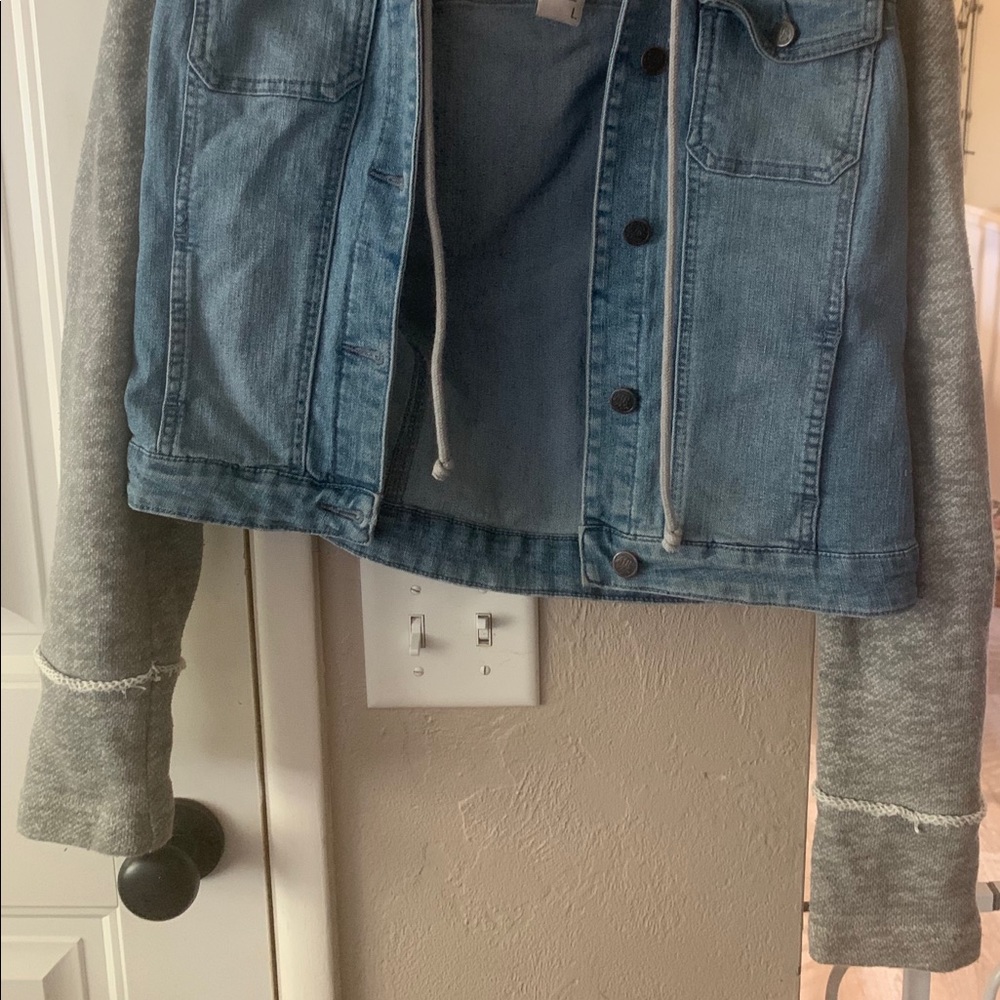 American Rag Jean Jacket - Picture 2 of 3